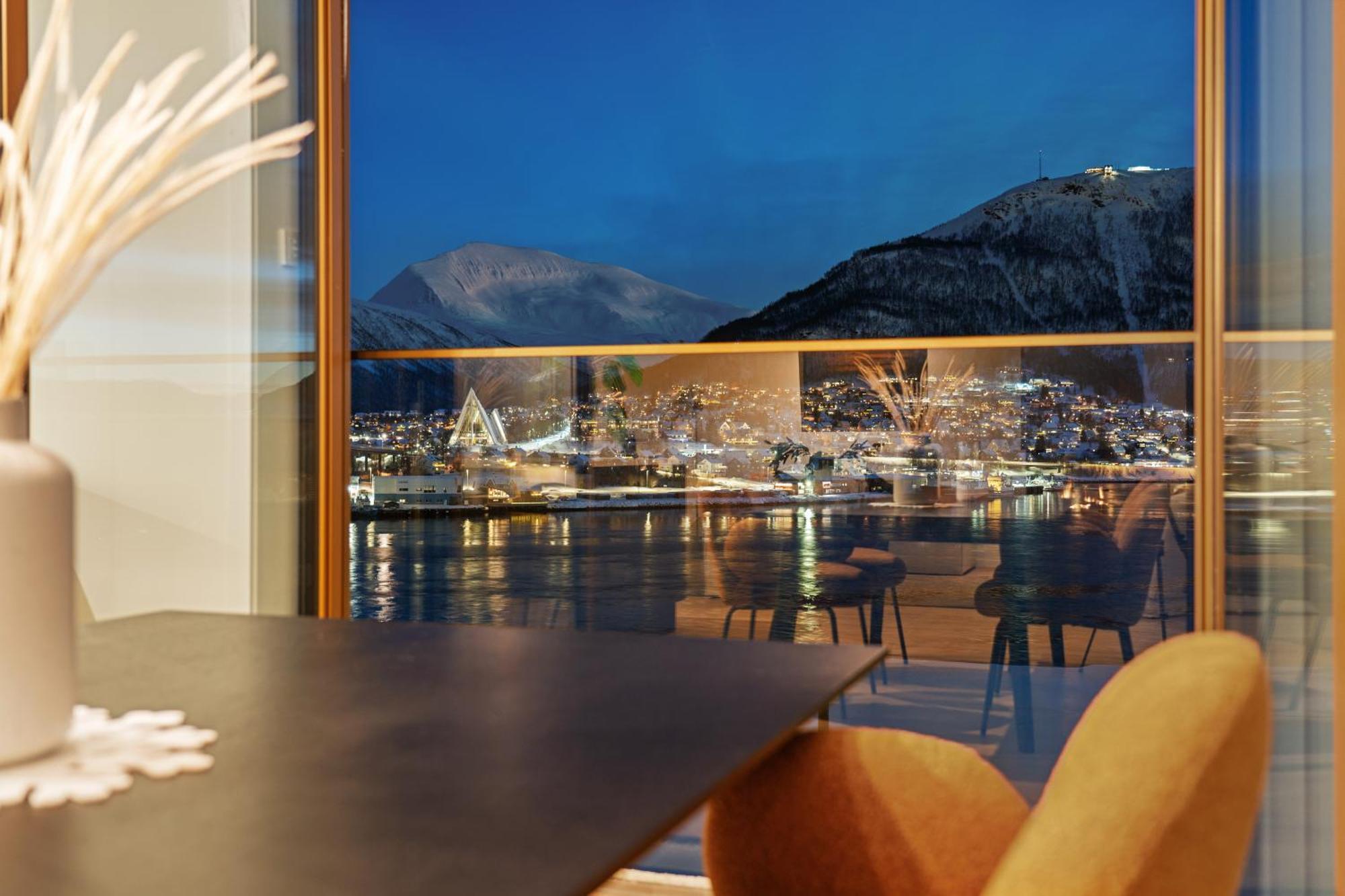 Totalapartments Vervet Gjoa Тромсё Экстерьер фото